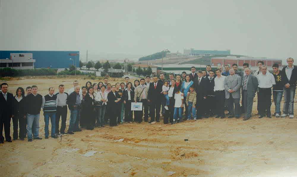 2004